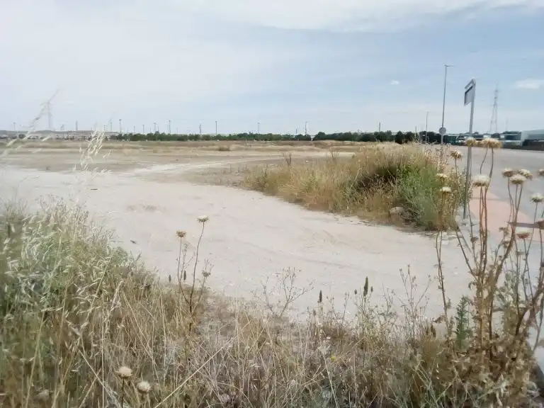 Terreny residencial en venda a Zona industrial