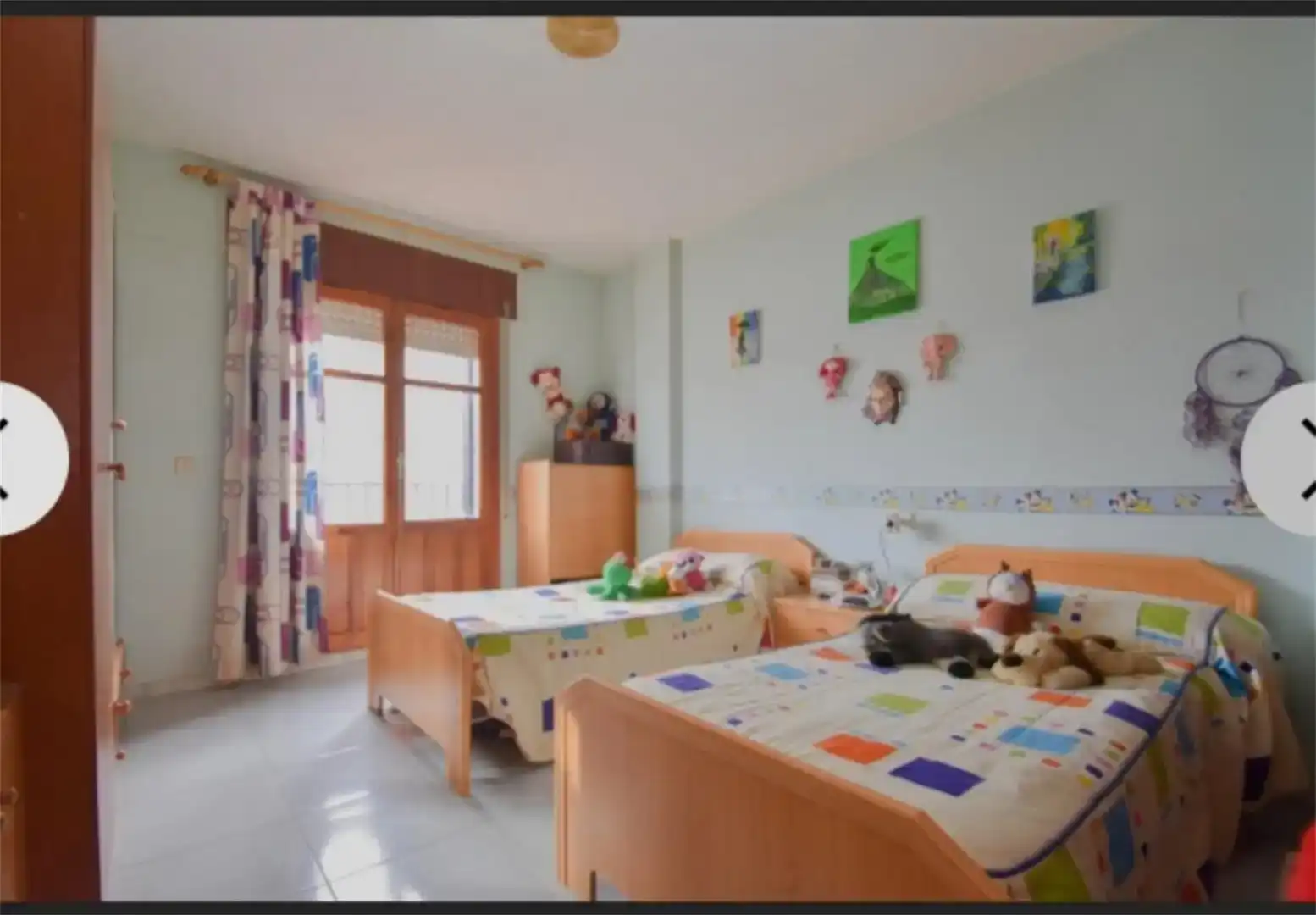 Habitación de Casa adosada en venta en Baza con Aire acondicionado, Amueblado y Balcón