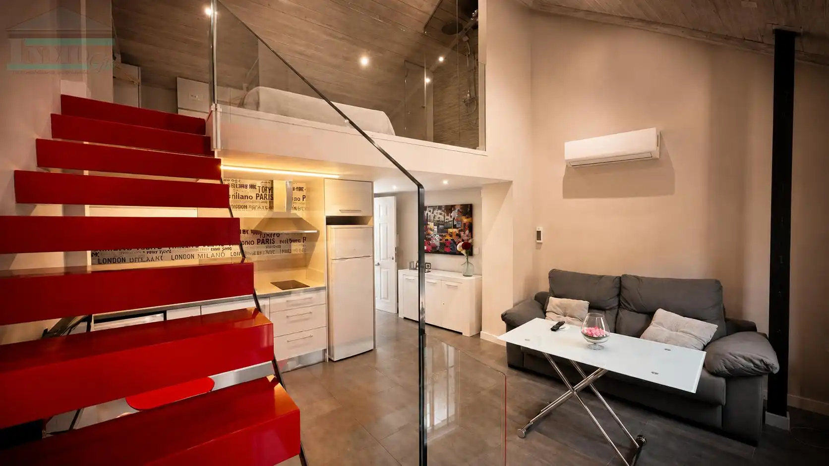 Living room of Duplexes for rent in Granada  with Air Conditioner, Furnished and Washing machine