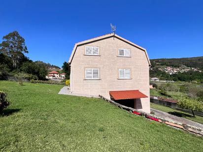 Exterior view of House or chalet for sale in Redondela  with Heating, Private garden and Parquet flooring