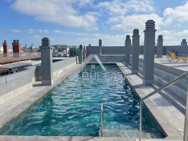 Pis amb piscina en venda a Isleta - Puerto - Guanarteme