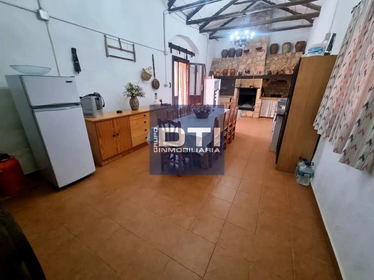 Cocina de Finca rústica en venta en Munera con Piscina y Piscina comunitaria