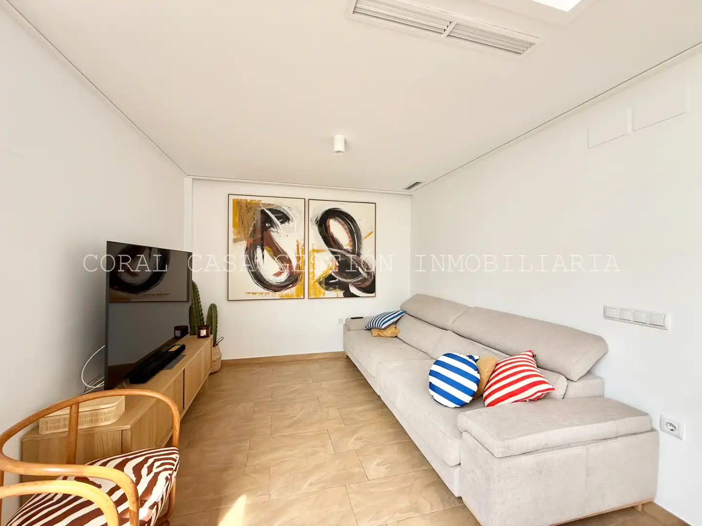 Sala d'estar de Casa adosada de lloguer en Almenara amb Aire condicionat, Calefacció i Terrassa