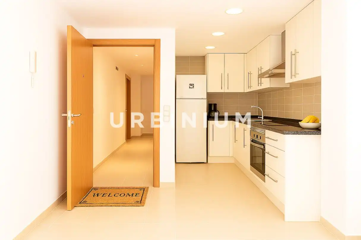 Cocina de Apartamento en venta en L'Estartit con Calefacción, Terraza y Alarma