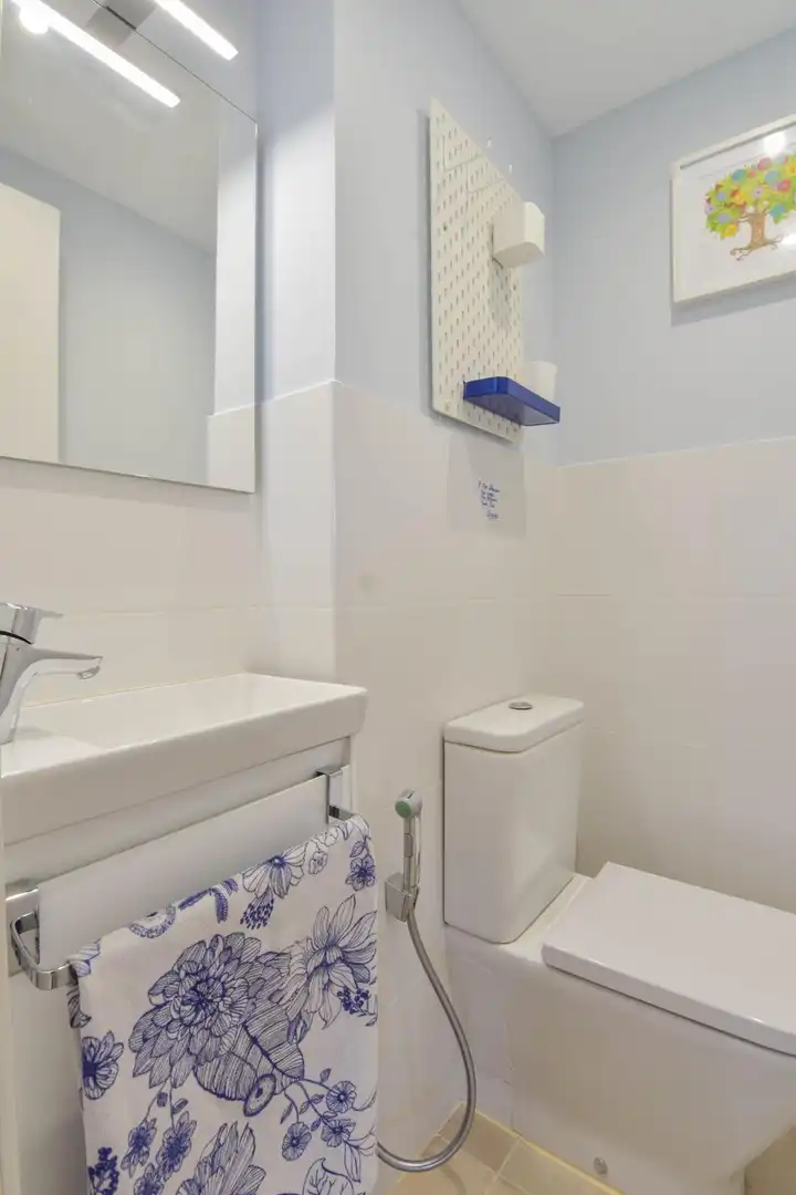Baño de Apartamento de alquiler en El Puig de Santa Maria con Calefacción, Jardín privado y Terraza