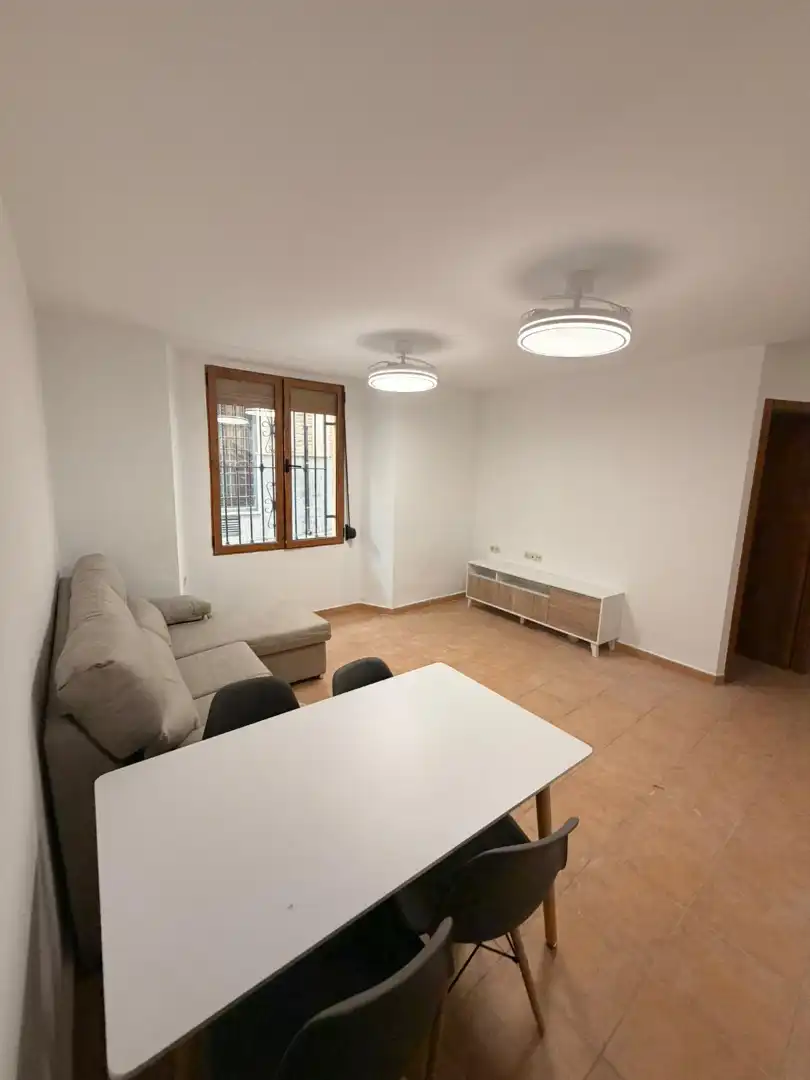 Sala de estar de Piso de alquiler en Caravaca de la Cruz con Amueblado, Horno y Microondas