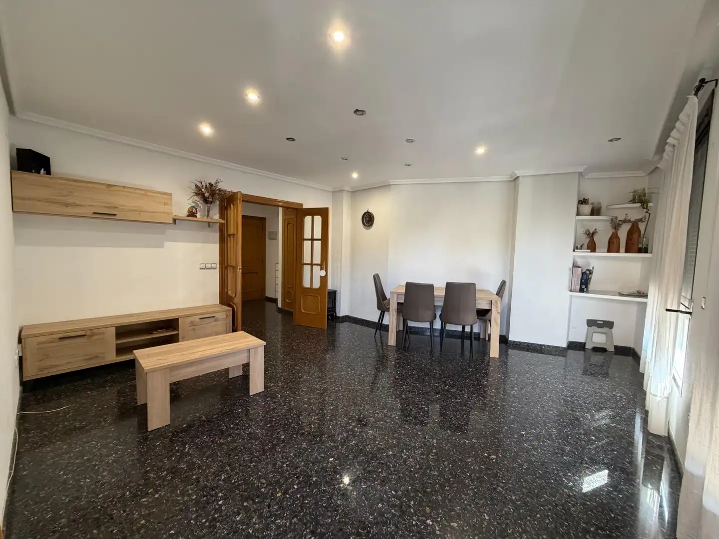Wohnzimmer von Wohnung zum Verkauf in Parque de la Bombilla  