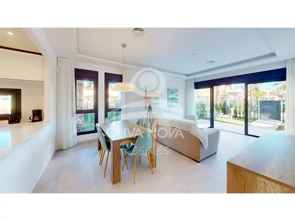 Detached homes for sale in Calle Degas, Oliva Nova