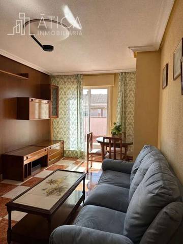 Ático en Alquiler en Prosperidad - Delicias