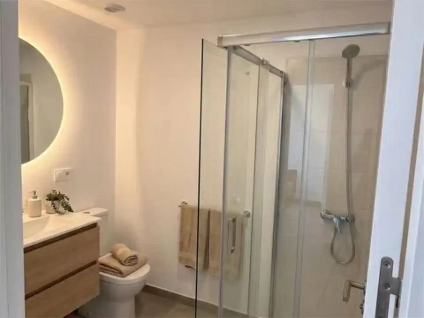Bany de Pis en venda en Las Palmas de Gran Canaria amb Piscina