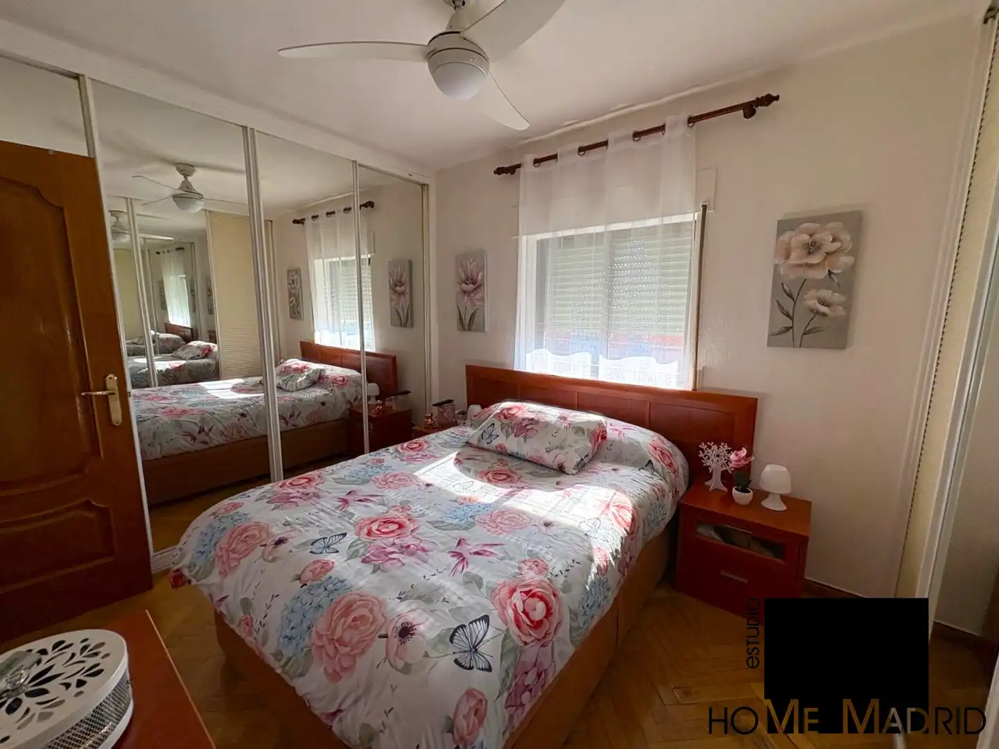 Bedroom of Flat for sale in Madrid  with Air Conditioner, Heating and Parquet flooring