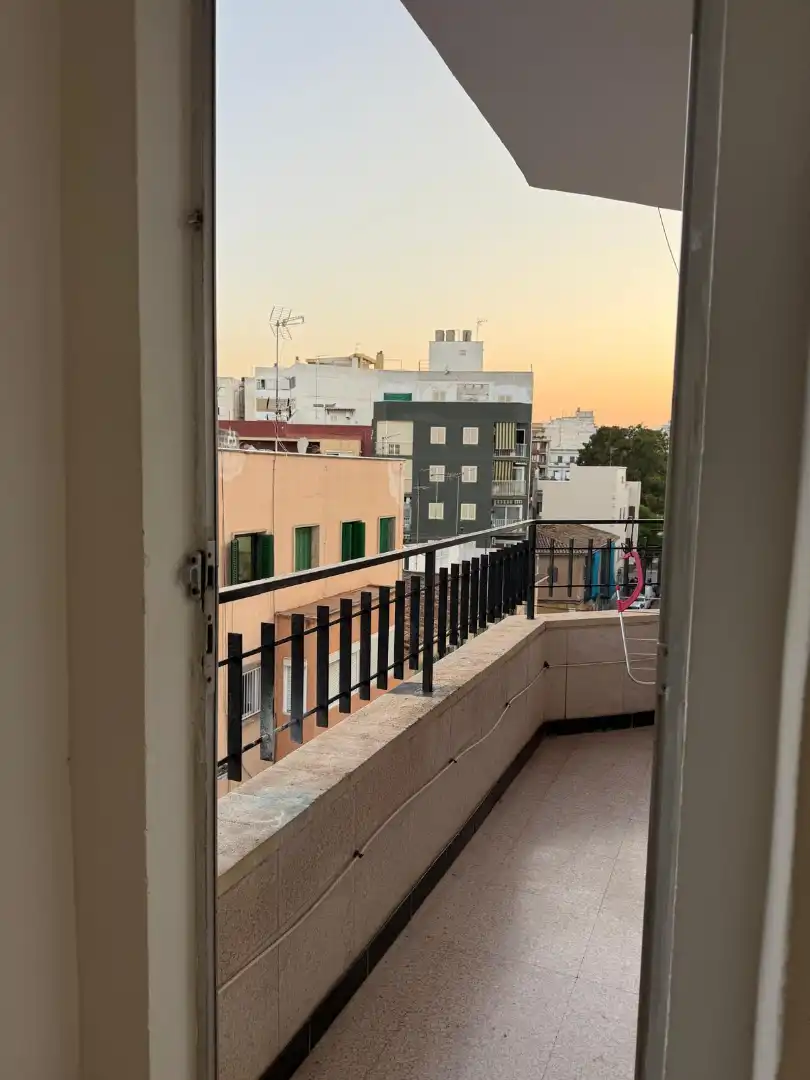 Terraza de Piso en venta en  Palma de Mallorca con Amueblado, Horno y Lavadora