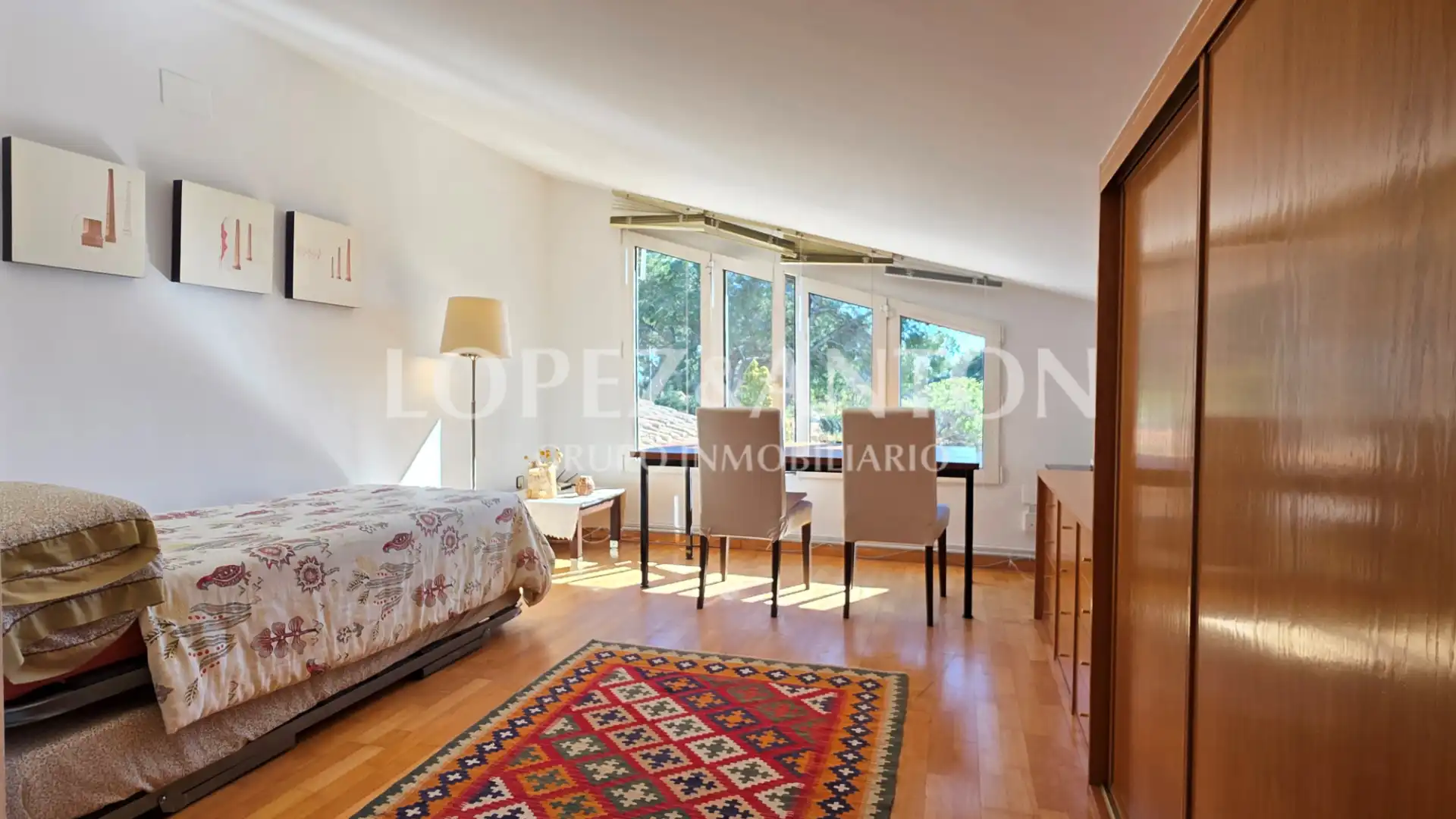 Bedroom of Houses for sale in L'Eliana  with Air Conditioner, Heating and Private garden