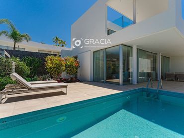 Haus mit Pool zum Verkauf in playa abama