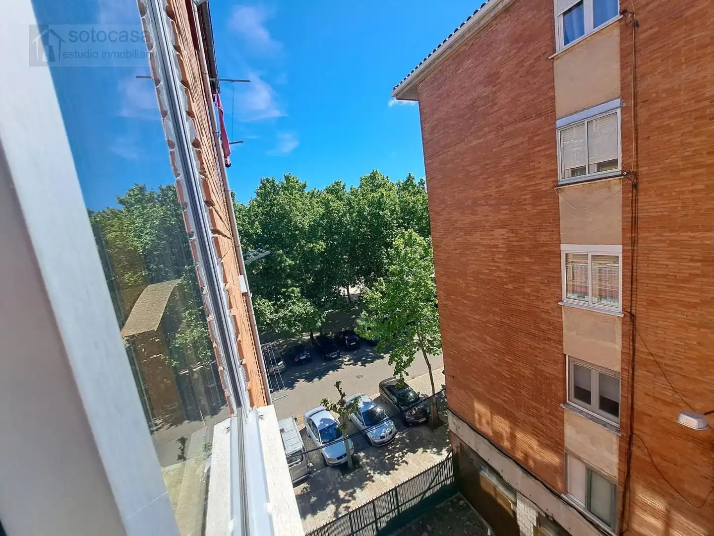 Vista exterior de Pis en venda en Valladolid amb Calefacció i Moblat