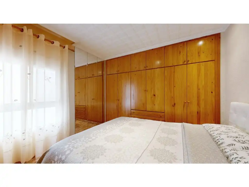 Habitación de Piso en venta en Torrent con Aire acondicionado, Calefacción y Terraza