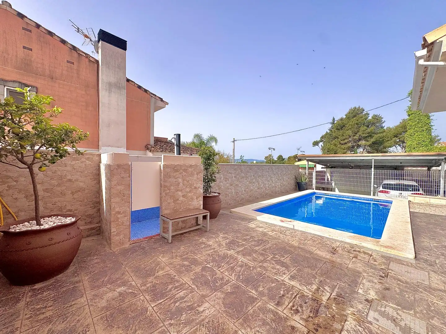Piscina de Casa adosada en venta en Montserrat con Aire acondicionado, Jardín privado y Terraza