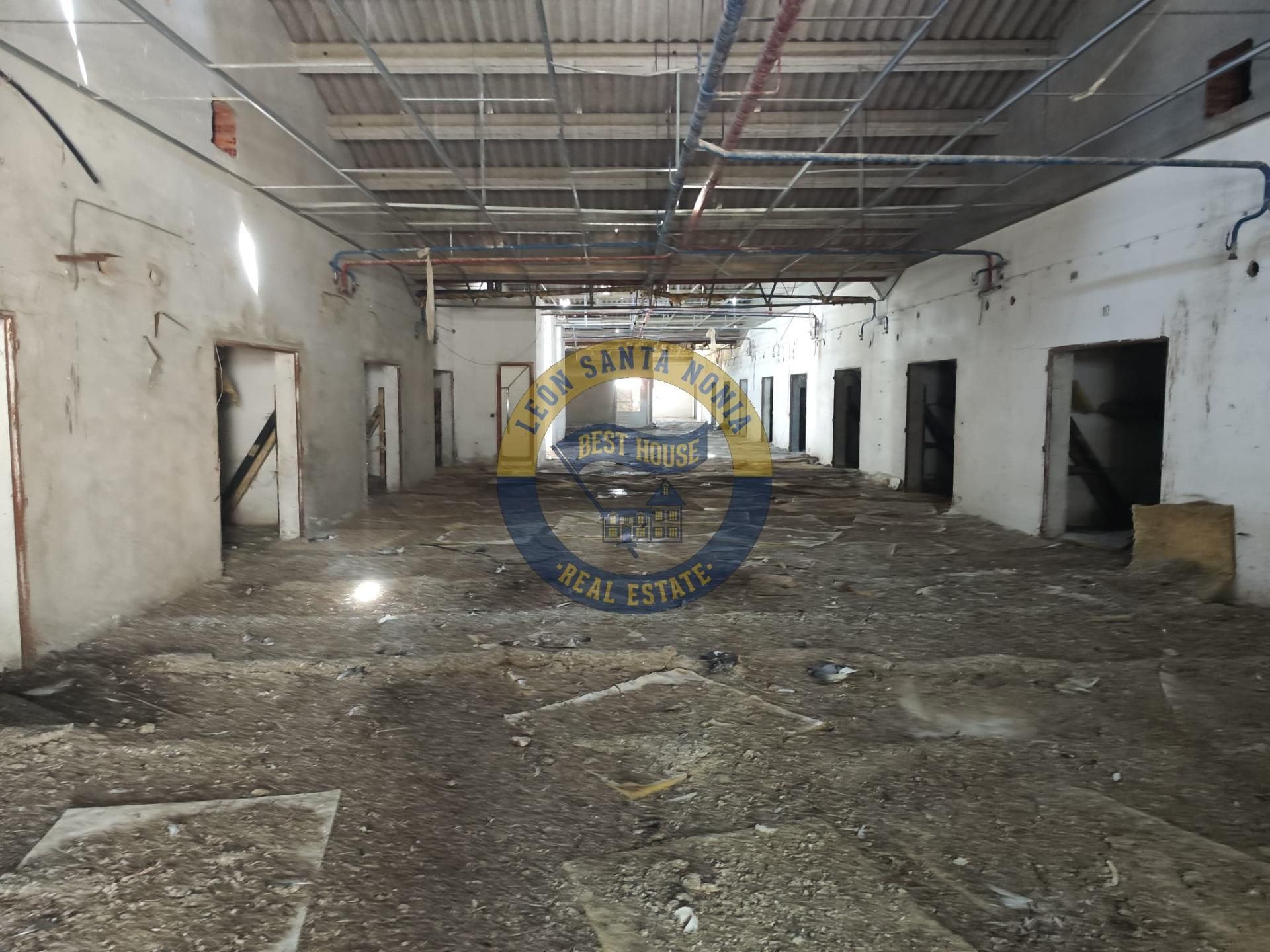 Industrial buildings to rent in Riego de la Vega