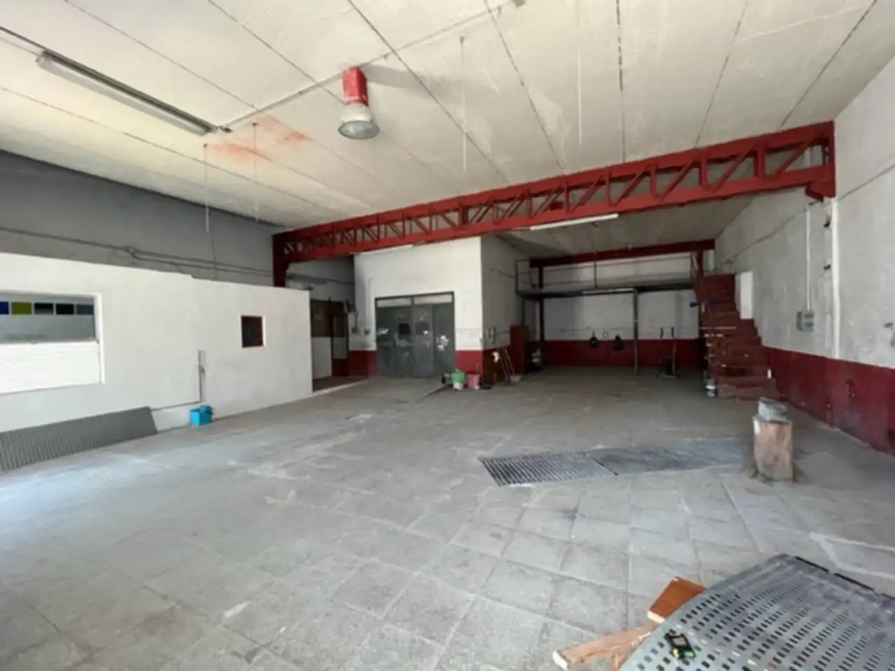 Nave industrial in vendita a Calle AV. DOCTOR PEDRO GUILLEN