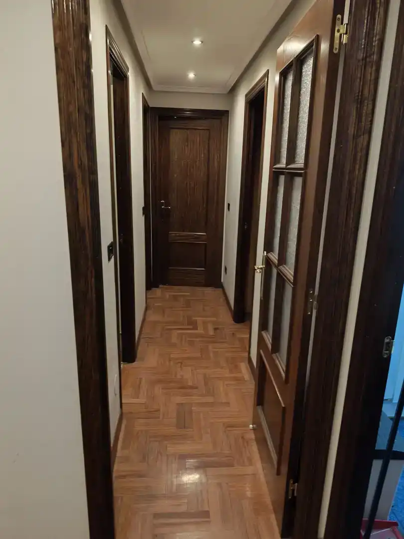 Wohnung zur Miete in Avilés mit Balkon