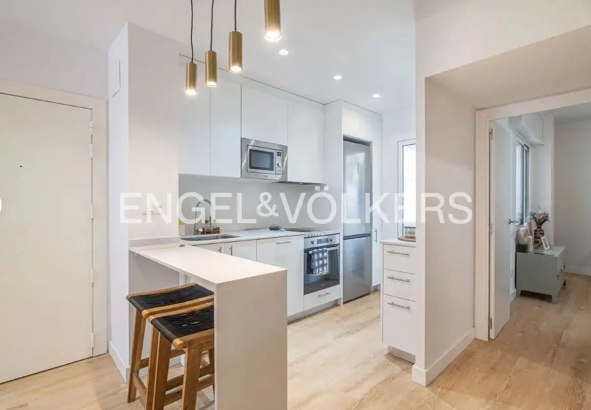 Wohnung mit Balkon zum Verkauf in Les Corts, imagen 4