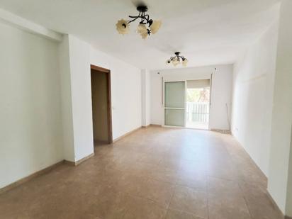 Wohnung zum verkauf in Estepona mit Terrasse