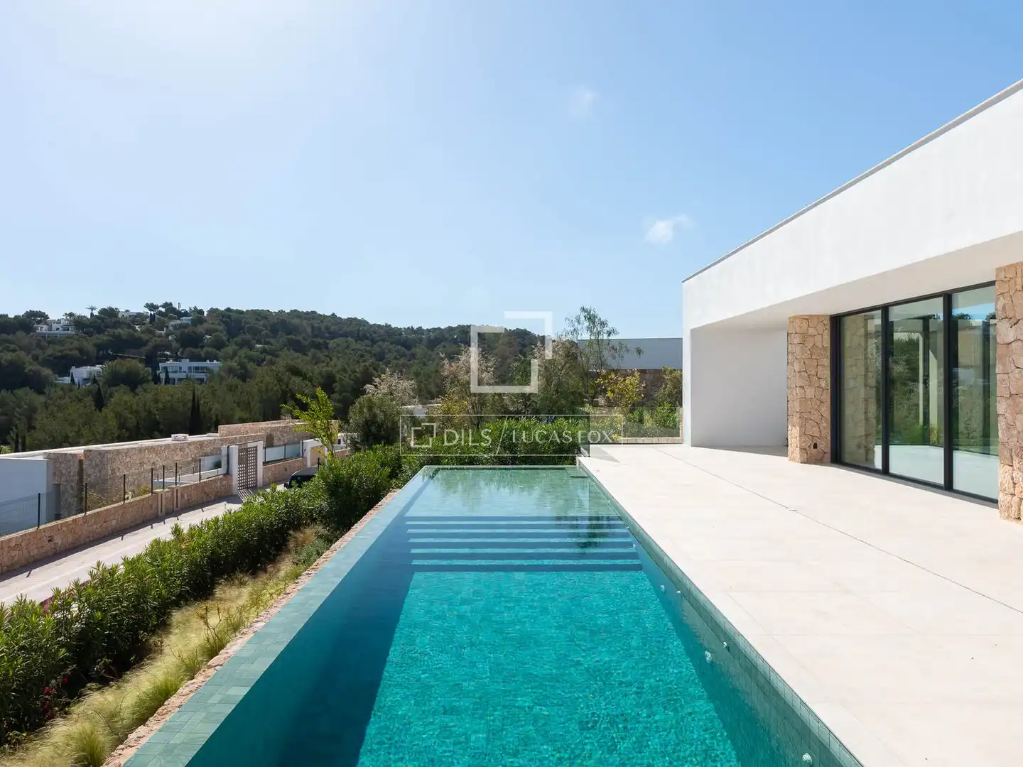 Piscina de Casa o chalet en venta en Santa Eulària des Riu con Aire acondicionado, Jardín privado y Terraza