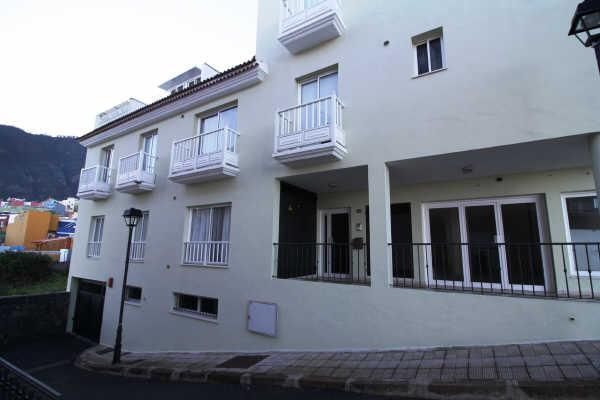 Vista exterior de Pis en venda en La Orotava