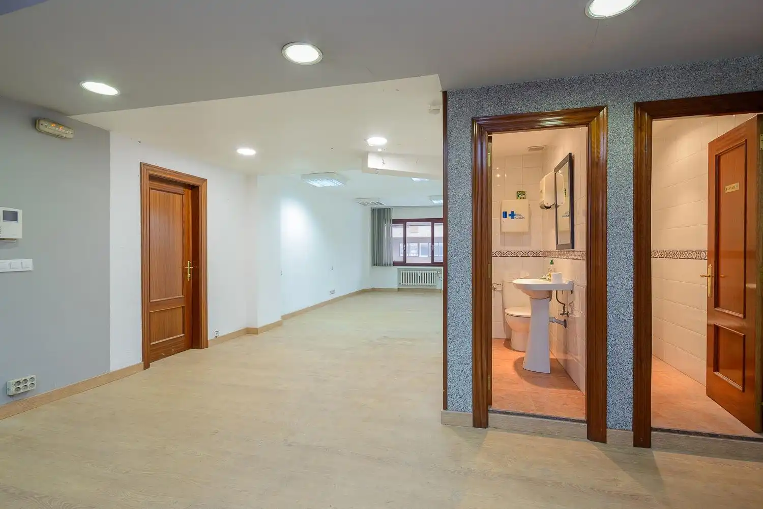 Piso en venta en Oviedo  con Calefacción