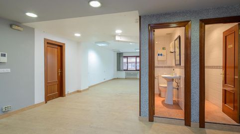 Foto 3 de Piso en venta en Cervantes, Parque San Francisco - Uría, Oviedo