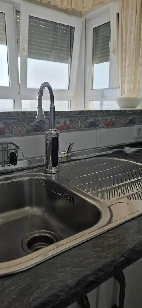 Apartamento de alquiler en Avenida el Faro, 75, Centro Internacional