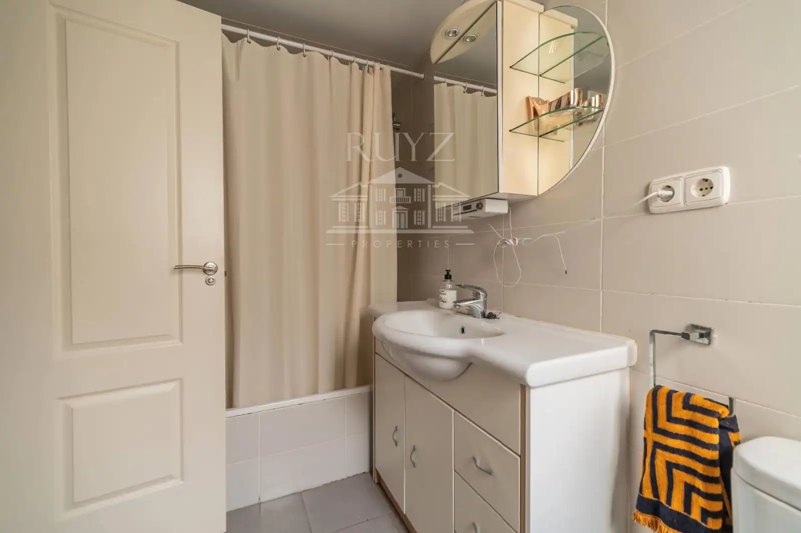 Baño de Ático en venta en Salobreña con Aire acondicionado, Calefacción y Terraza