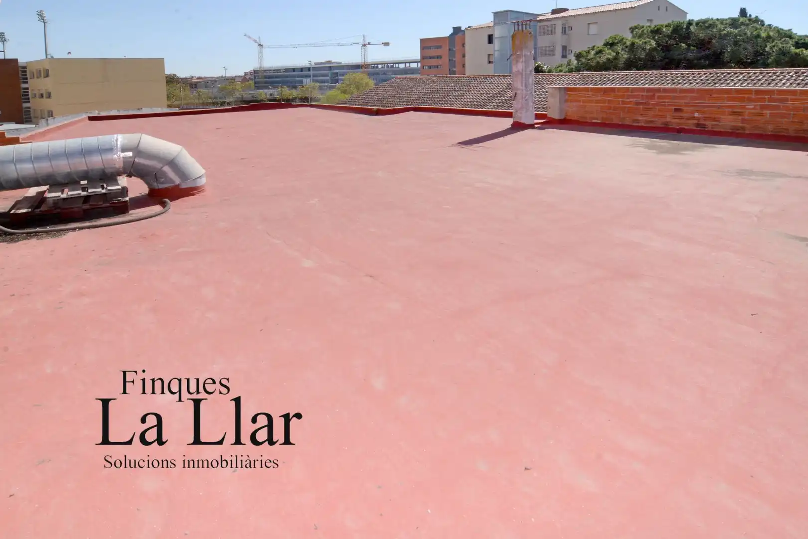 Commercial properties for sale in d'Ernest Lluch, Torrent Ballester