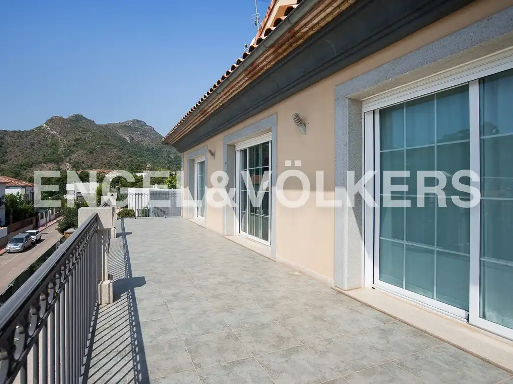 Terraza de Casa o chalet en venta en La Vall d'Uixó con Aire acondicionado, Calefacción y Jardín privado