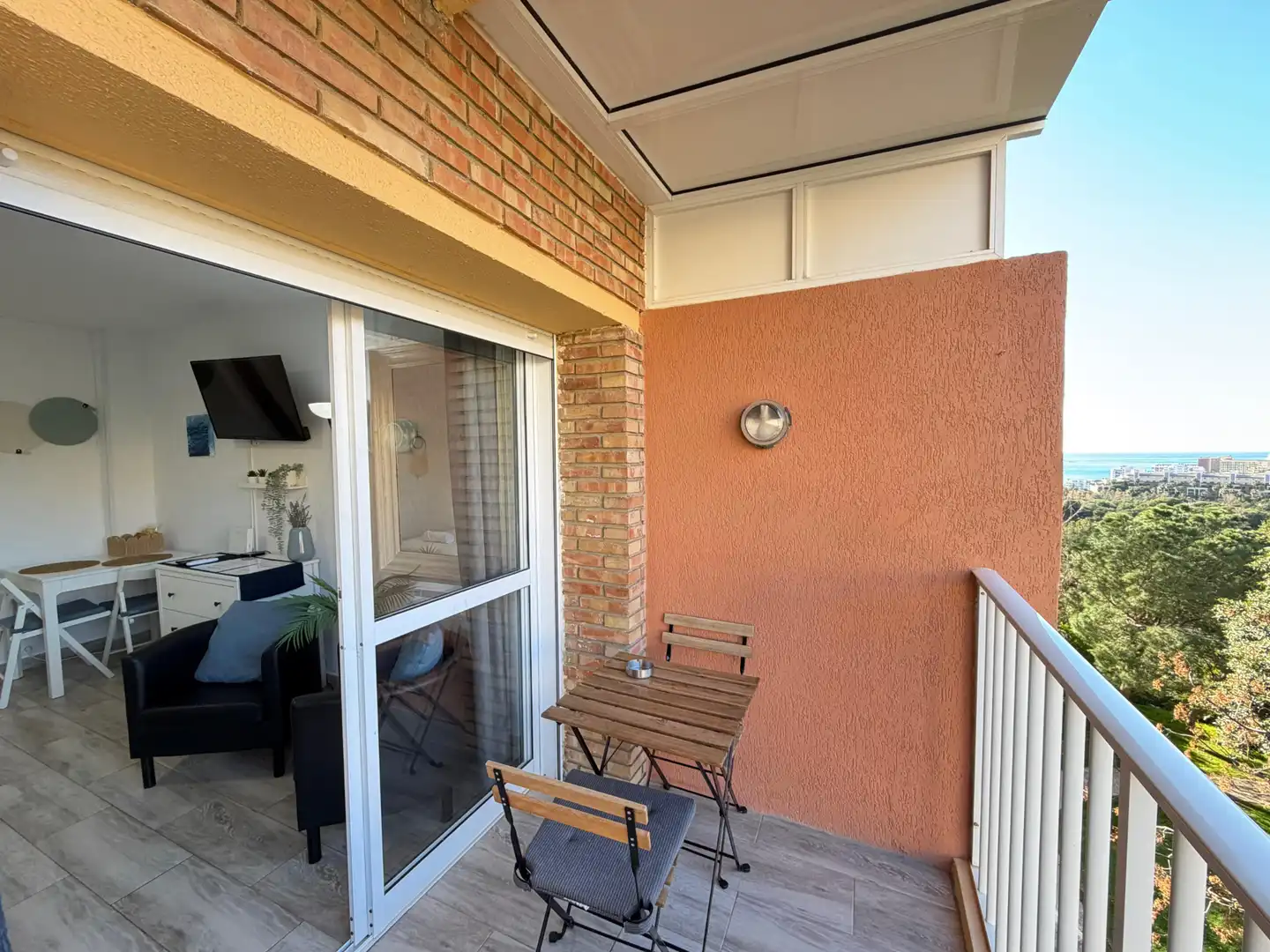 Terrasse von Wohnung zur Miete in Benalmádena mit Klimaanlage, Terrasse und Möbliert
