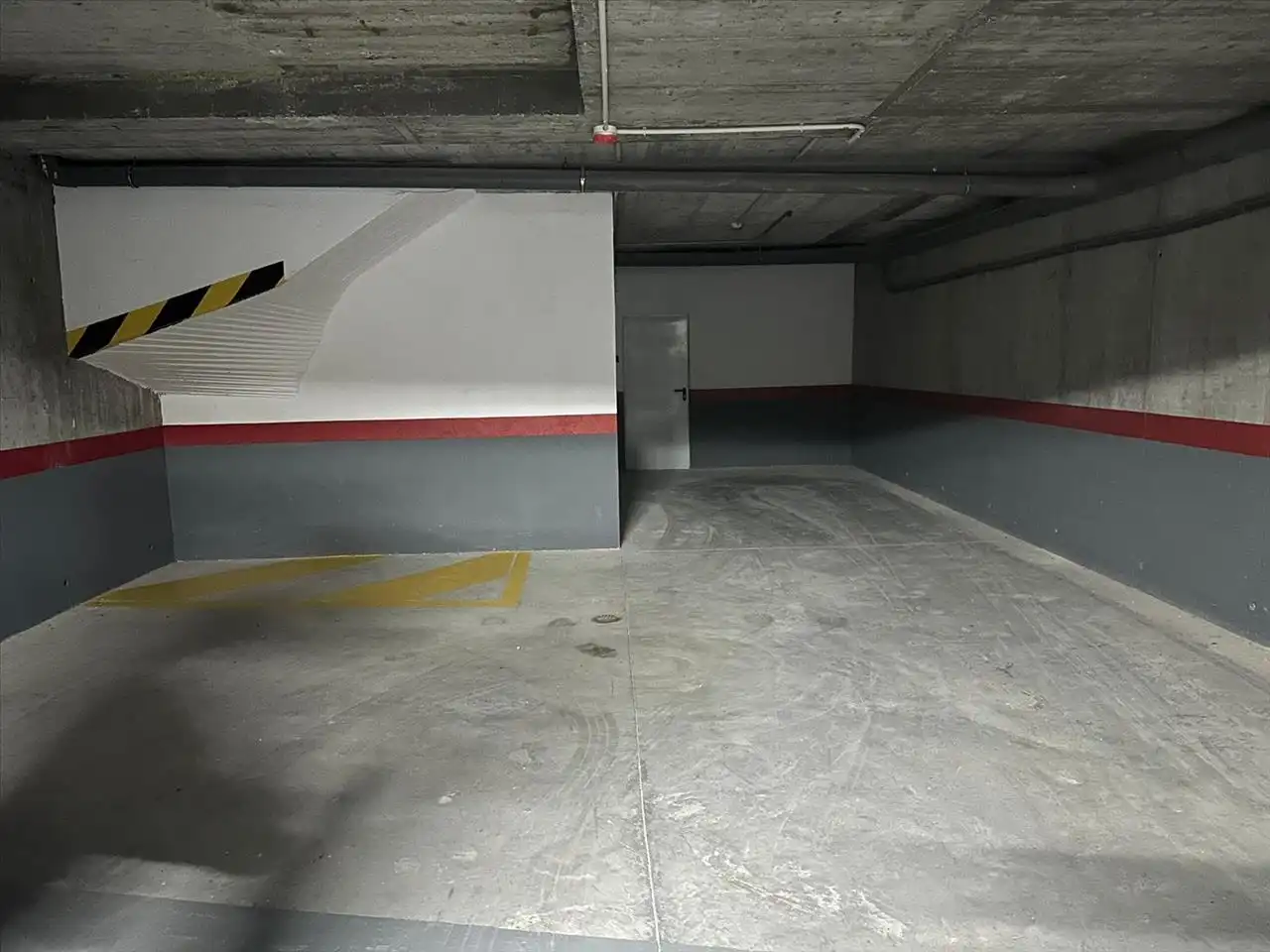 Parking de Casa o chalet en venta en Arroyo de la Encomienda con Jardín privado y Piscina