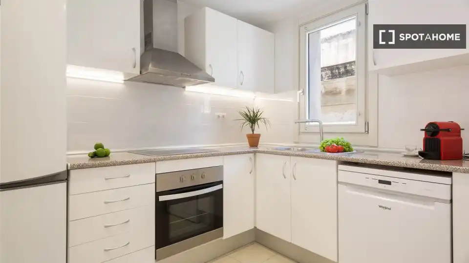 Flat with terrace to rent in Ciutat Vella, imagen 9