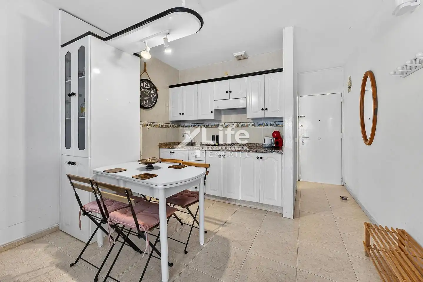 Cocina de Piso en venta en Arona con Terraza y Amueblado