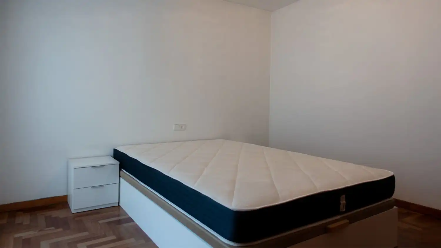 Dormitori de Pis en venda en Ponteareas amb Calefacció, Terrassa i Traster
