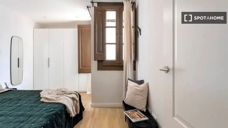 Flat with terrace to rent in Ciutat Vella, imagen 11