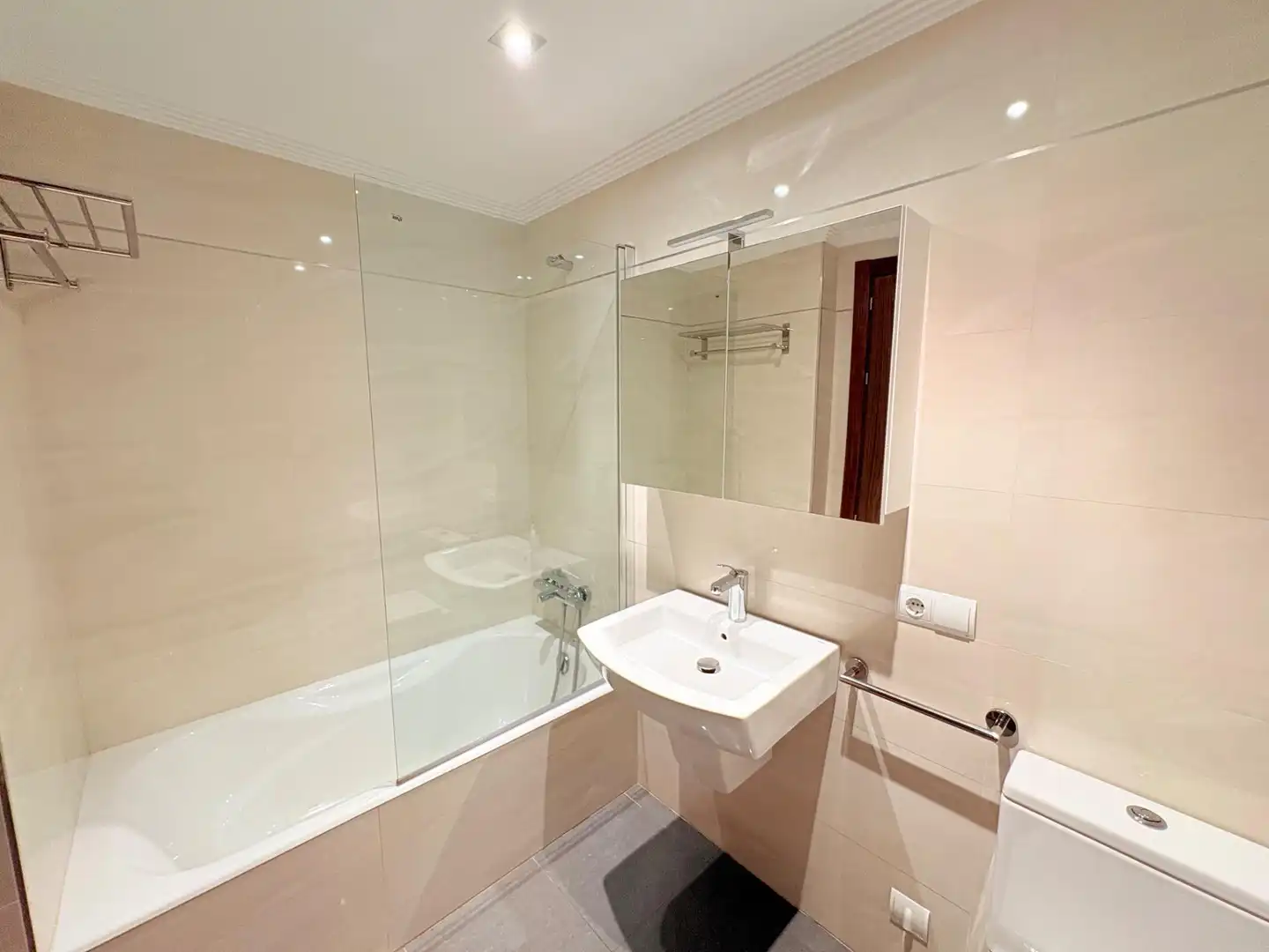 Flat with lift for sale in Calle MSP, imagen 24