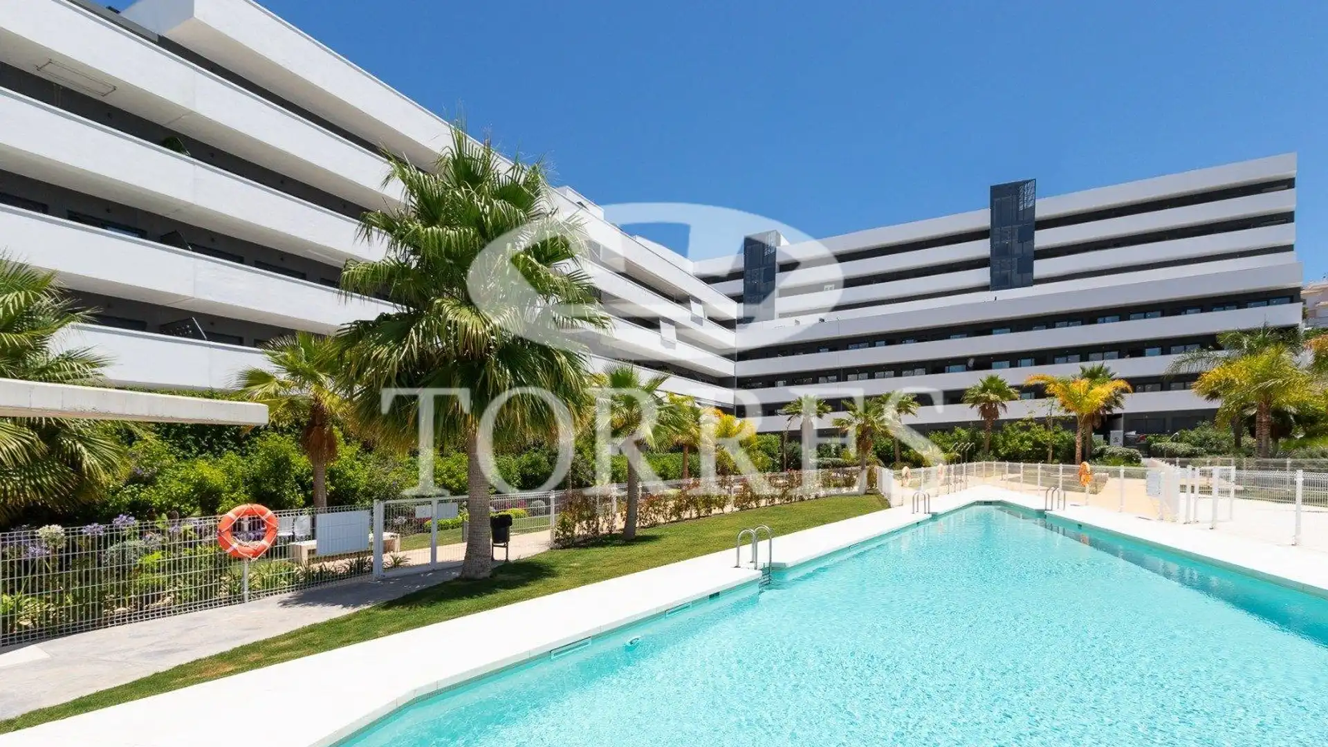 Exterior view of Apartments for rent in Estepona  with Air Conditioner, Terrace and Furnished