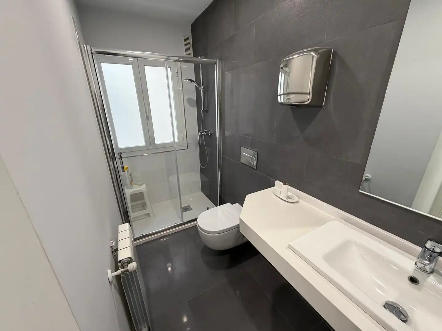 Bathroom of Flat for sale in Cuenca  with Air Conditioner
