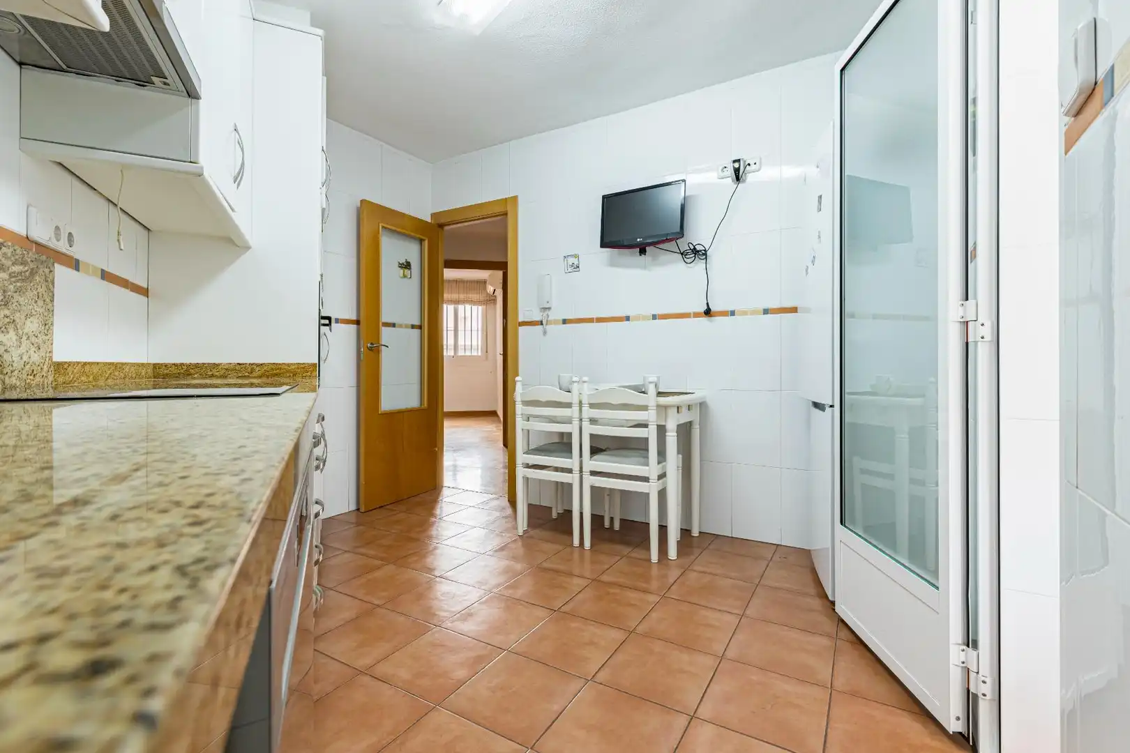 Flat with terrace for sale in Centro, imagen 4