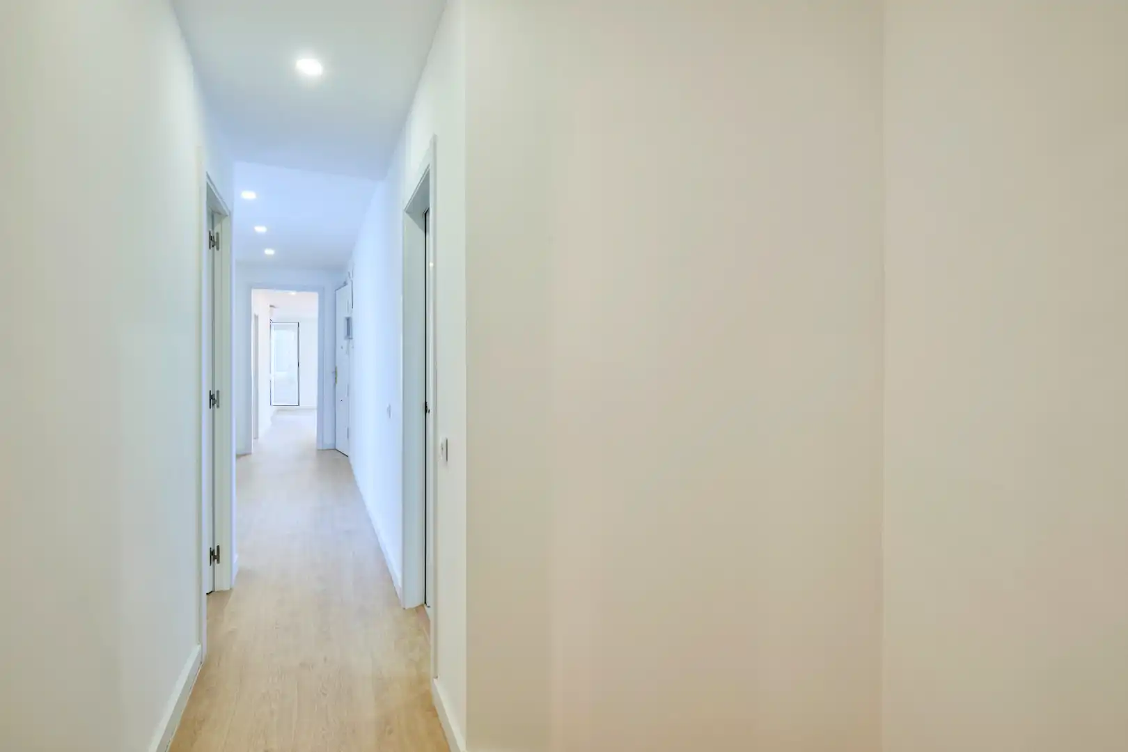 Piso en venta en Barcelona con Aire acondicionado, Calefacción y Terraza