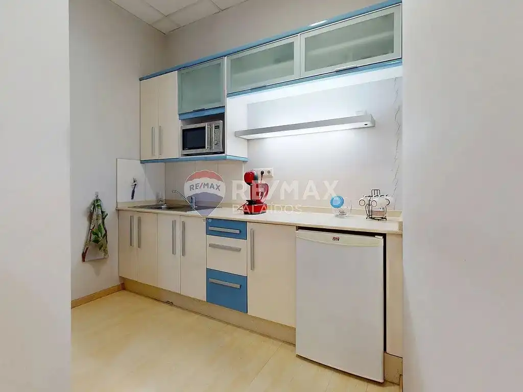 Kitchen of Commercial properties for sale in Vigo   with Air Conditioner, Heating and Alarm