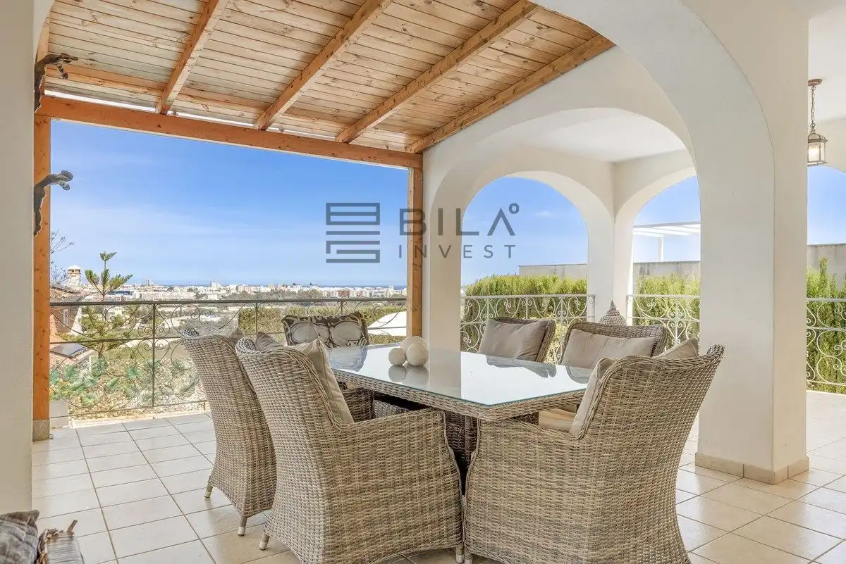 Chalet con piscina en venta en Cerros del Aguila, imagen 14