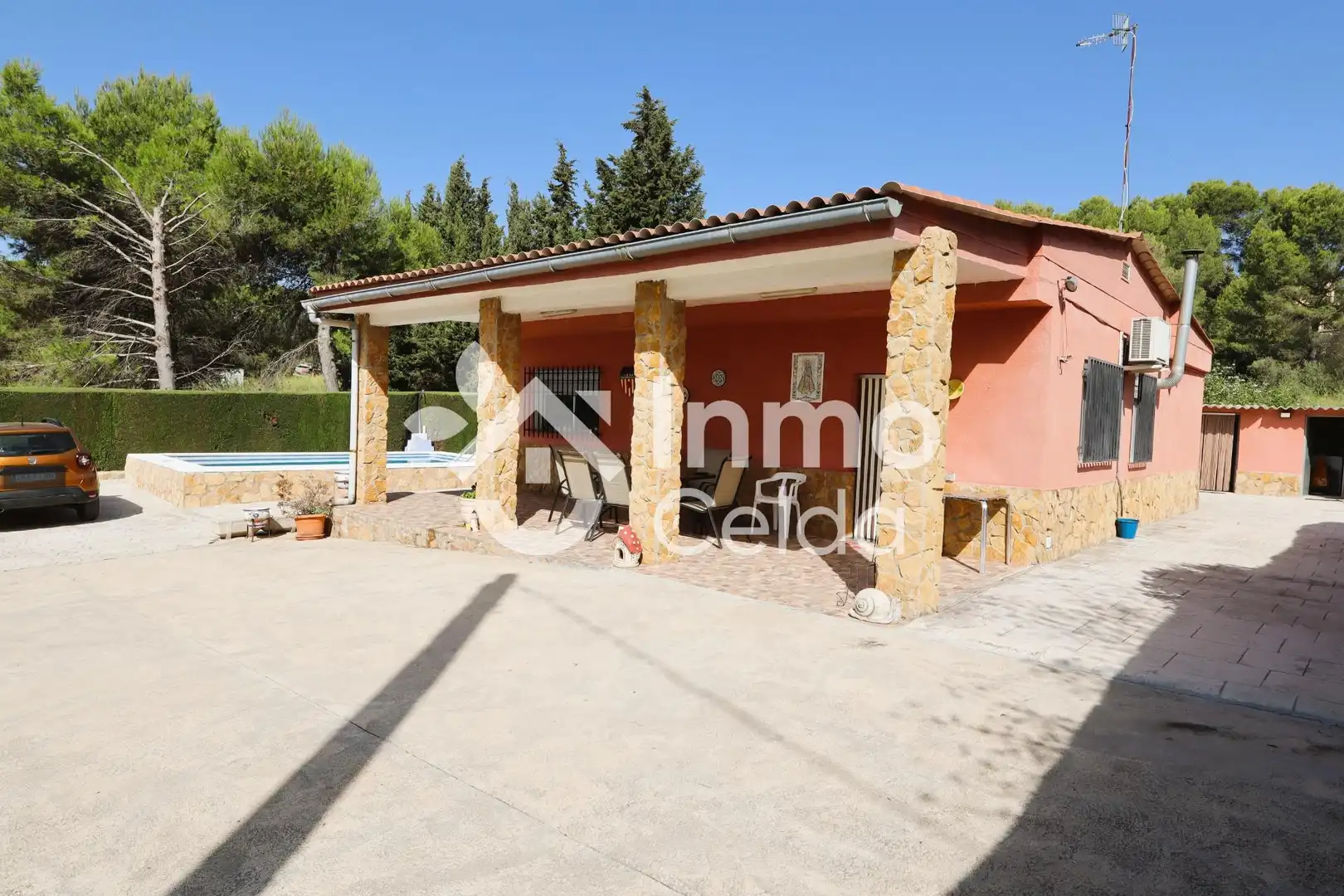 Piscina de Casa o xalet en venda en Godelleta amb Aire condicionat, Calefacció i Jardí privat