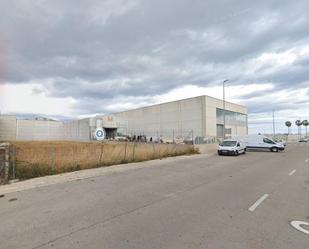 Vista exterior de Terreny industrial en venda en Almoines
