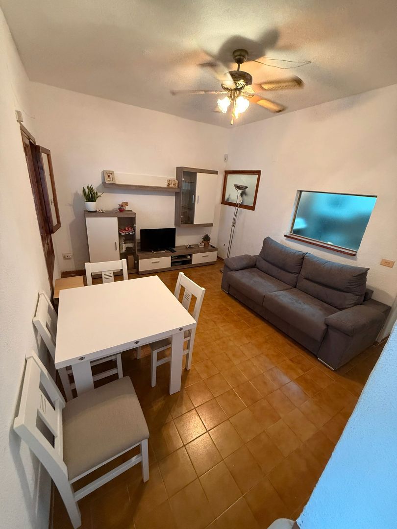 Living room of Flat to rent in Torrevieja  with Furnished, Oven and Washing machine